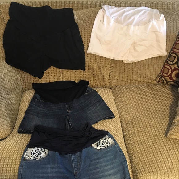 Lightly worn maternity bottoms - Picture 3 of 3